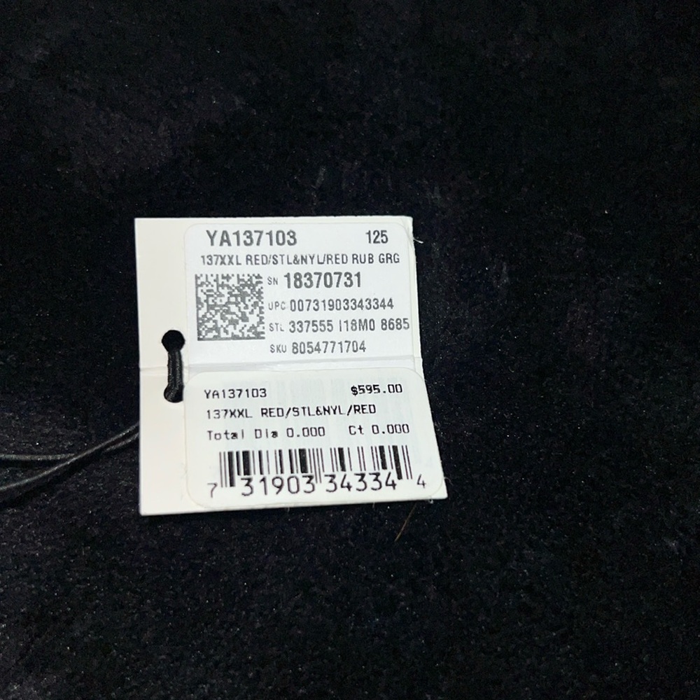 !!DEAL ALERT!!
Gucci Sync Watch “Red” - Picture 6 of 6